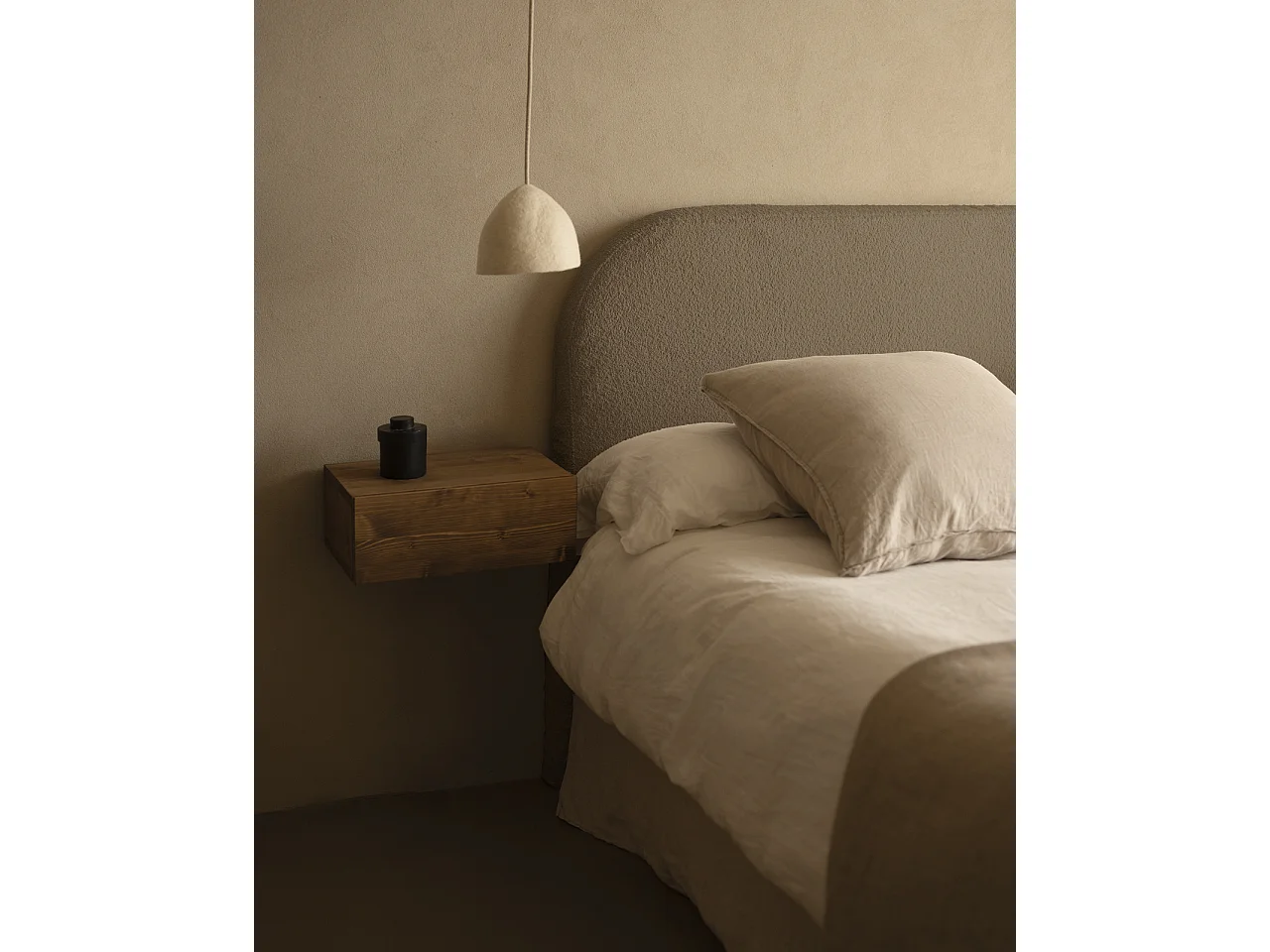 Testiera imbottita sfoderabile in bouclé in tono marrone 140x110cm - BERTA - DECOWOOD