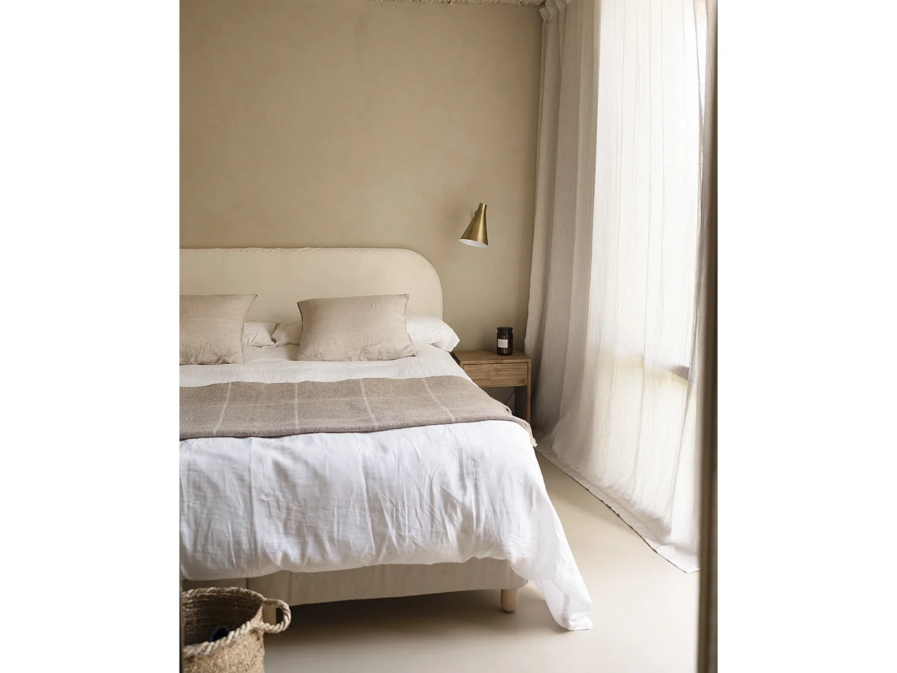 Testiera imbottita rimovibile in velluto in tono bianco 180x110cm - LOLA - DECOWOOD