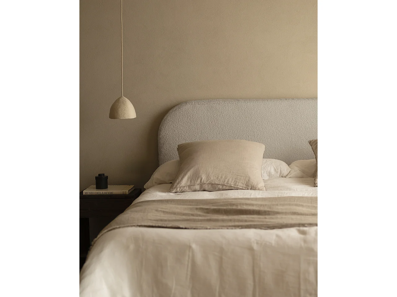 Testiera imbottita sfoderabile in bouclé in tono grigio chiaro 160x110cm - BERTA - DECOWOOD