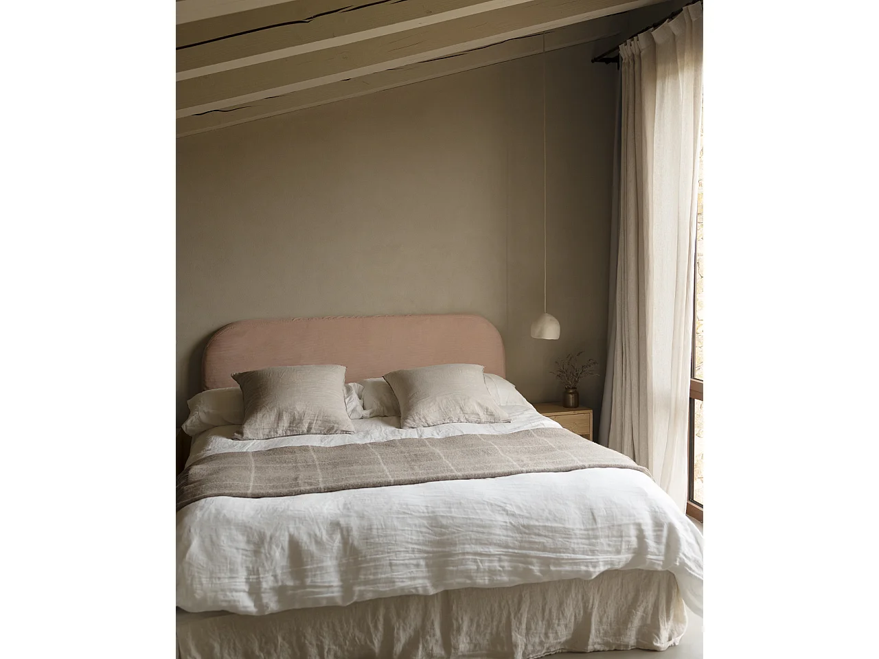 Cabecero tapizado desenfundable de pana coral de 140x110cm - LOLA - DECOWOOD