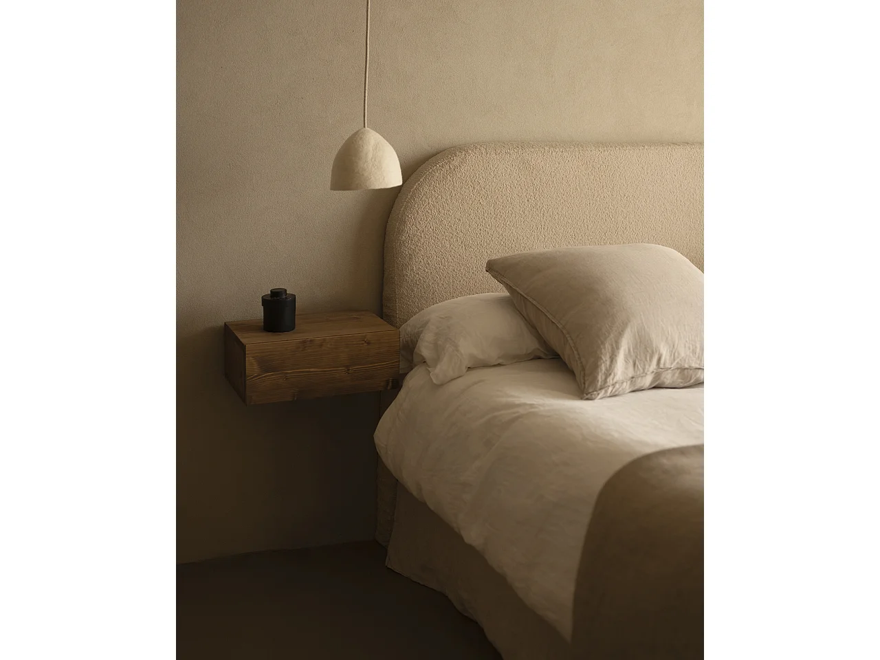 Testiera imbottita sfoderabile in bouclé in tono beige 140x110cm - BERTA - DECOWOOD