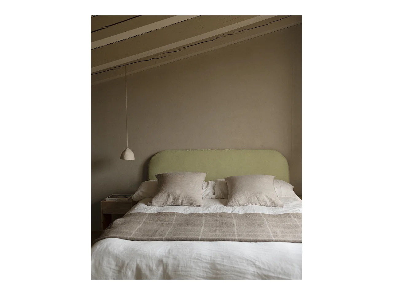 Tête de lit déhoussable en velours côtelé vert clair 160x110cm - LOLA - DECOWOOD