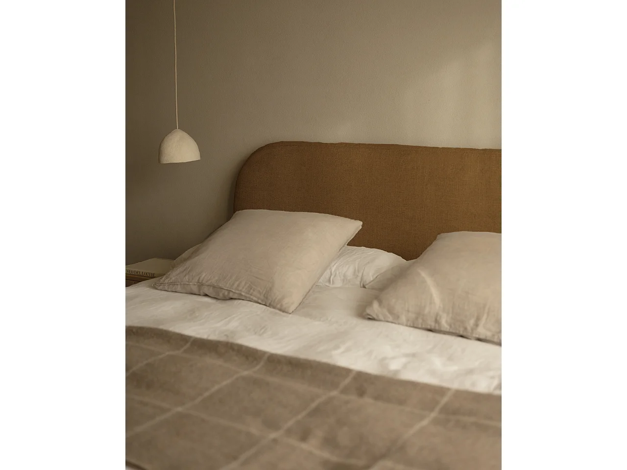 Testiera imbottita sfoderabile in lino in tono tegola 180x110cm - MIA - DECOWOOD