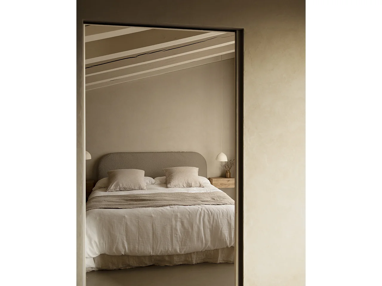 Testiera imbottita sfoderabile in bouclé in tono marrone 160x110cm - BERTA - DECOWOOD