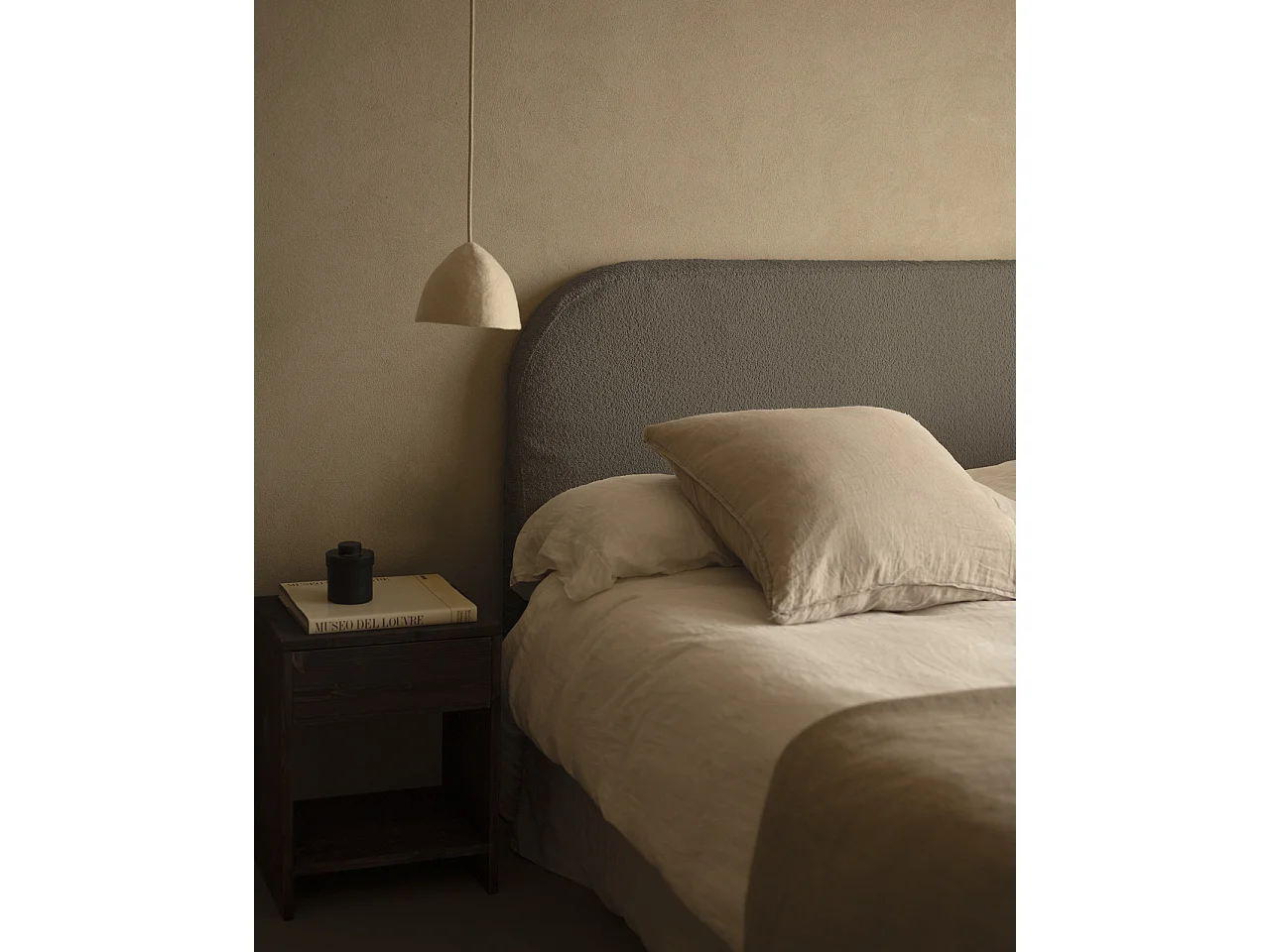 Testiera imbottita sfoderabile in bouclé in tono grigio scuro 160x110cm - BERTA - DECOWOOD