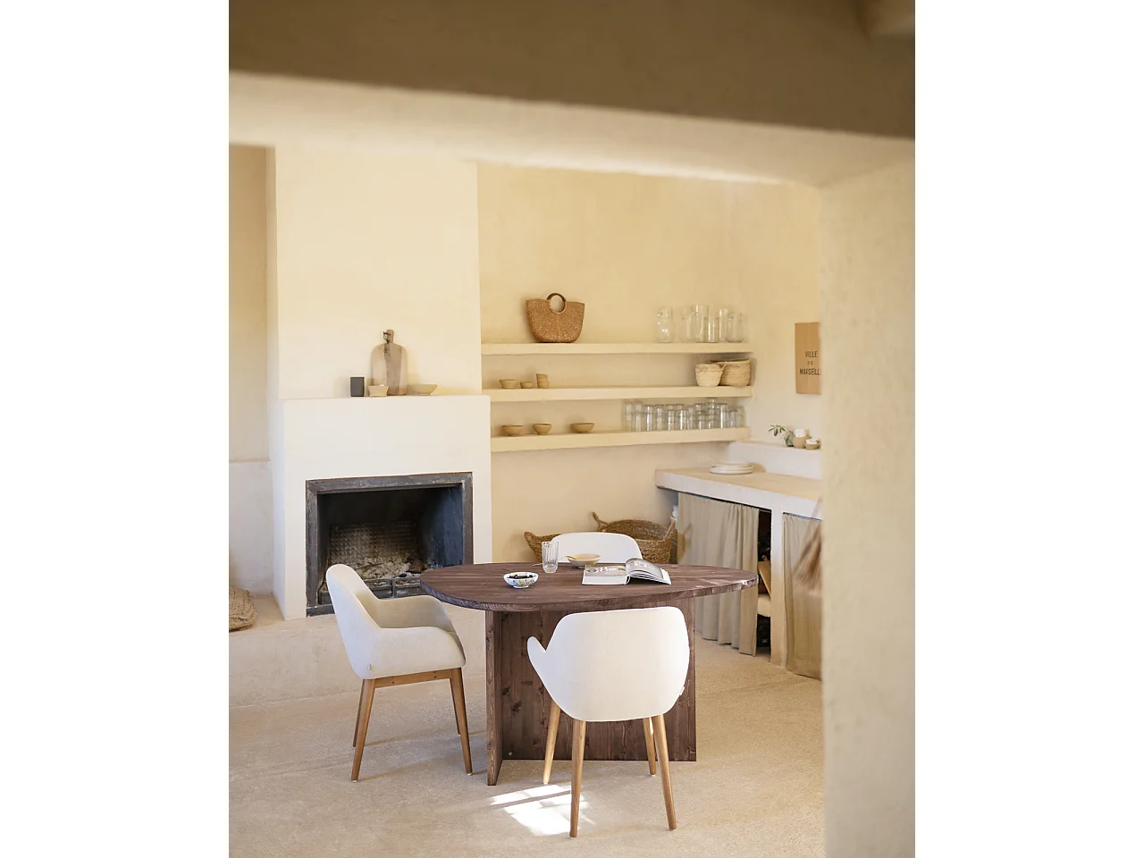 Tavolo da pranzo in legno massello in tono noce 142,9x75cm - MUR - DECOWOOD