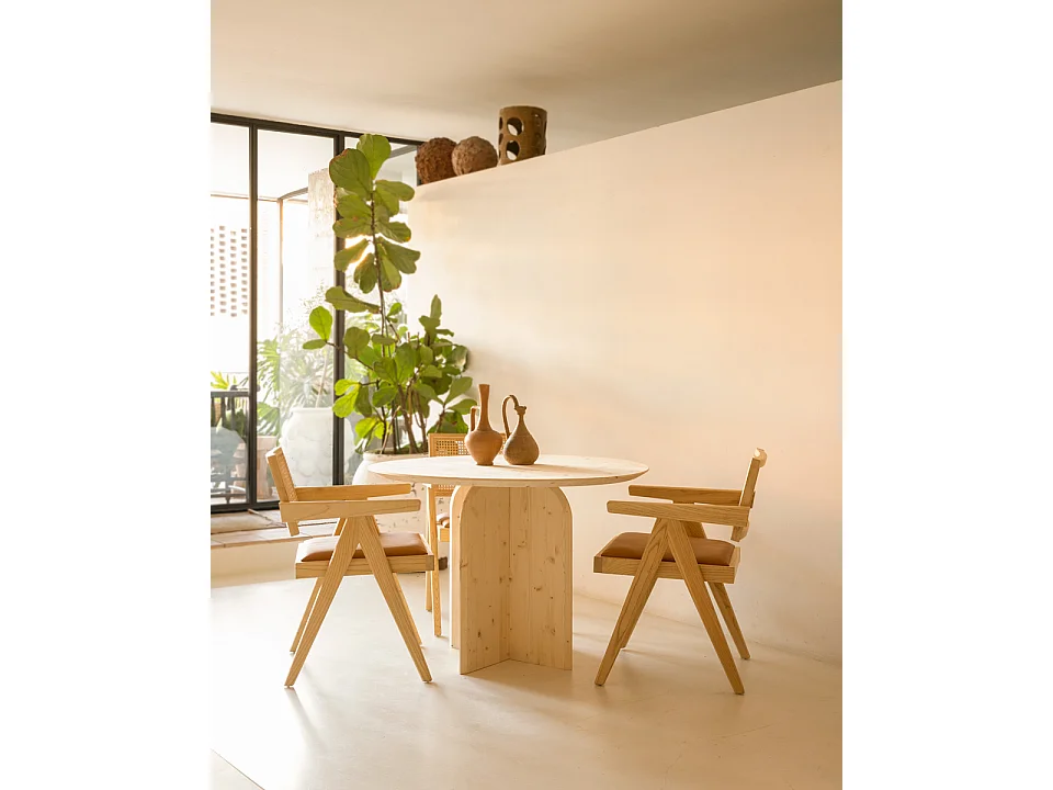 Mesa de comedor de madera de abeto maciza redonda Decowood en tono natural de Ø110x75cm - TOKYO - DECOWOOD