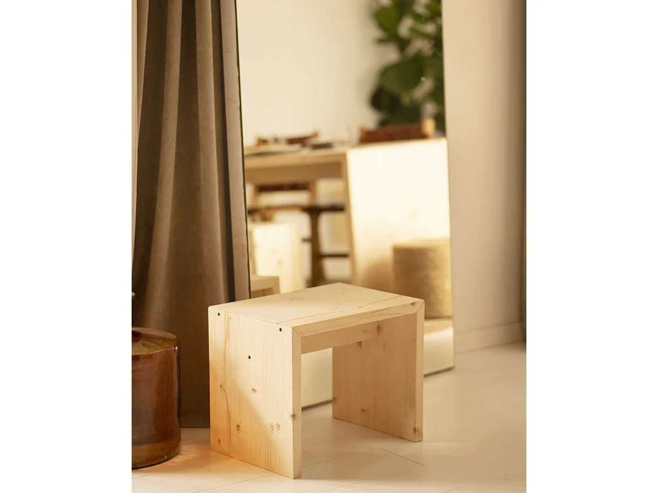 Set tavolo da pranzo 120cm e 4 sgabelli in legno masello in tono naturale - TELVA - DECOWOOD