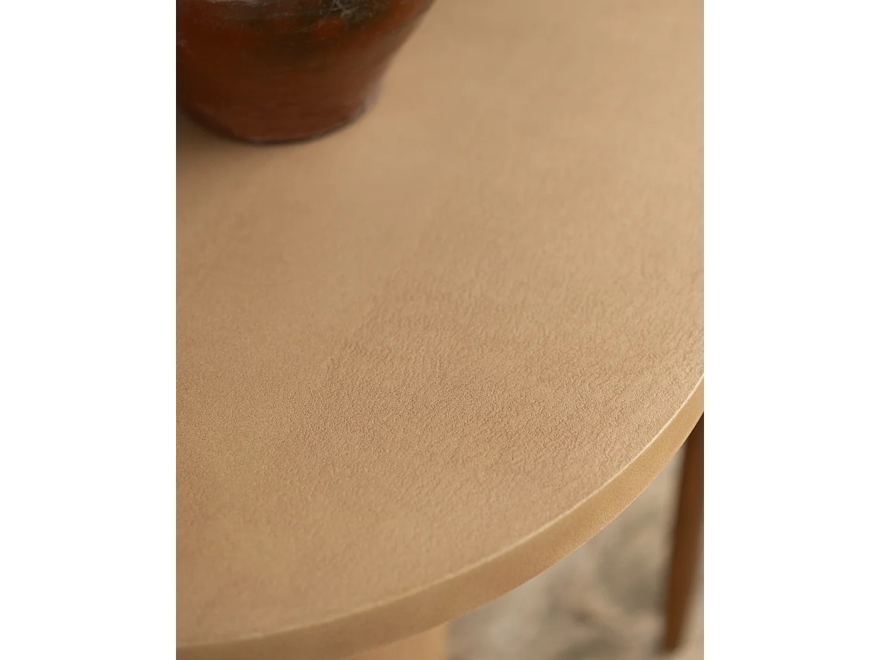 Mesa de comedor ovalada de microcemento en tono terracota DECOWOOD de 220x75cm - LUCÍA - DECOWOOD