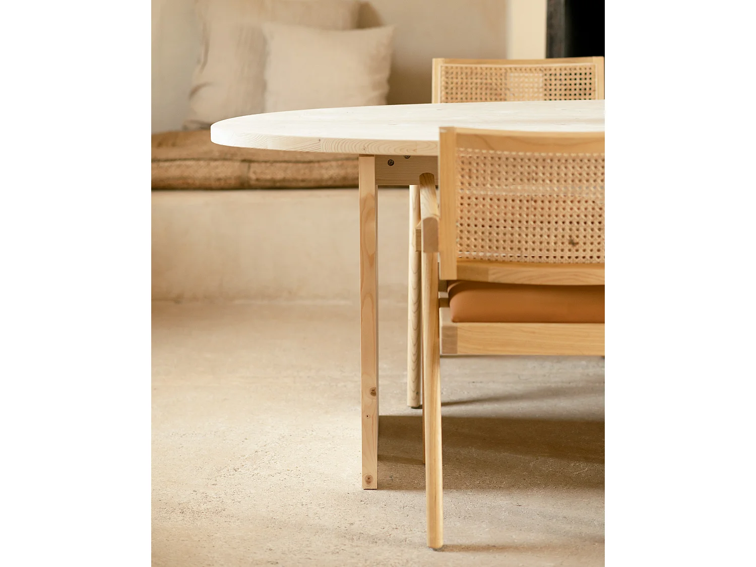 Tavolo da pranzo in legno massello in tono naturale 182x75cm - MUR - DECOWOOD