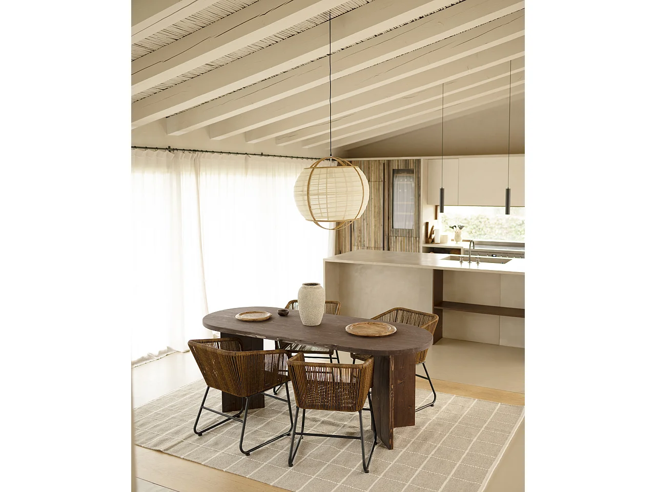 Mesa de comedor de madera maciza de abeto ovalada Decowood en tono nogal de 200x75cm en tono nogal - OSAKA - DECOWOOD