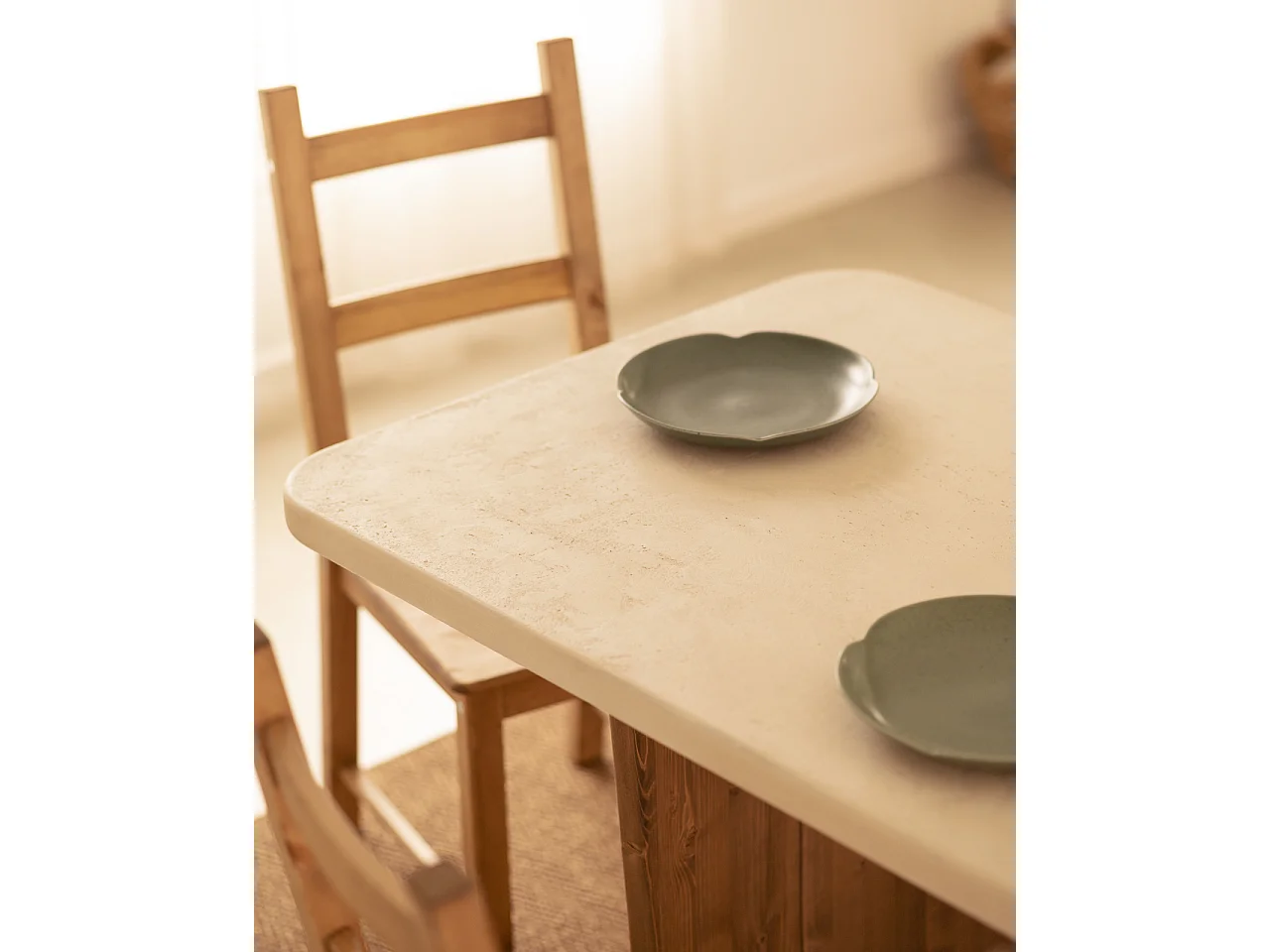 Table de salle à manger en microciment blanc cassé et vieilli 180x75cm - BIMBA - DECOWOOD