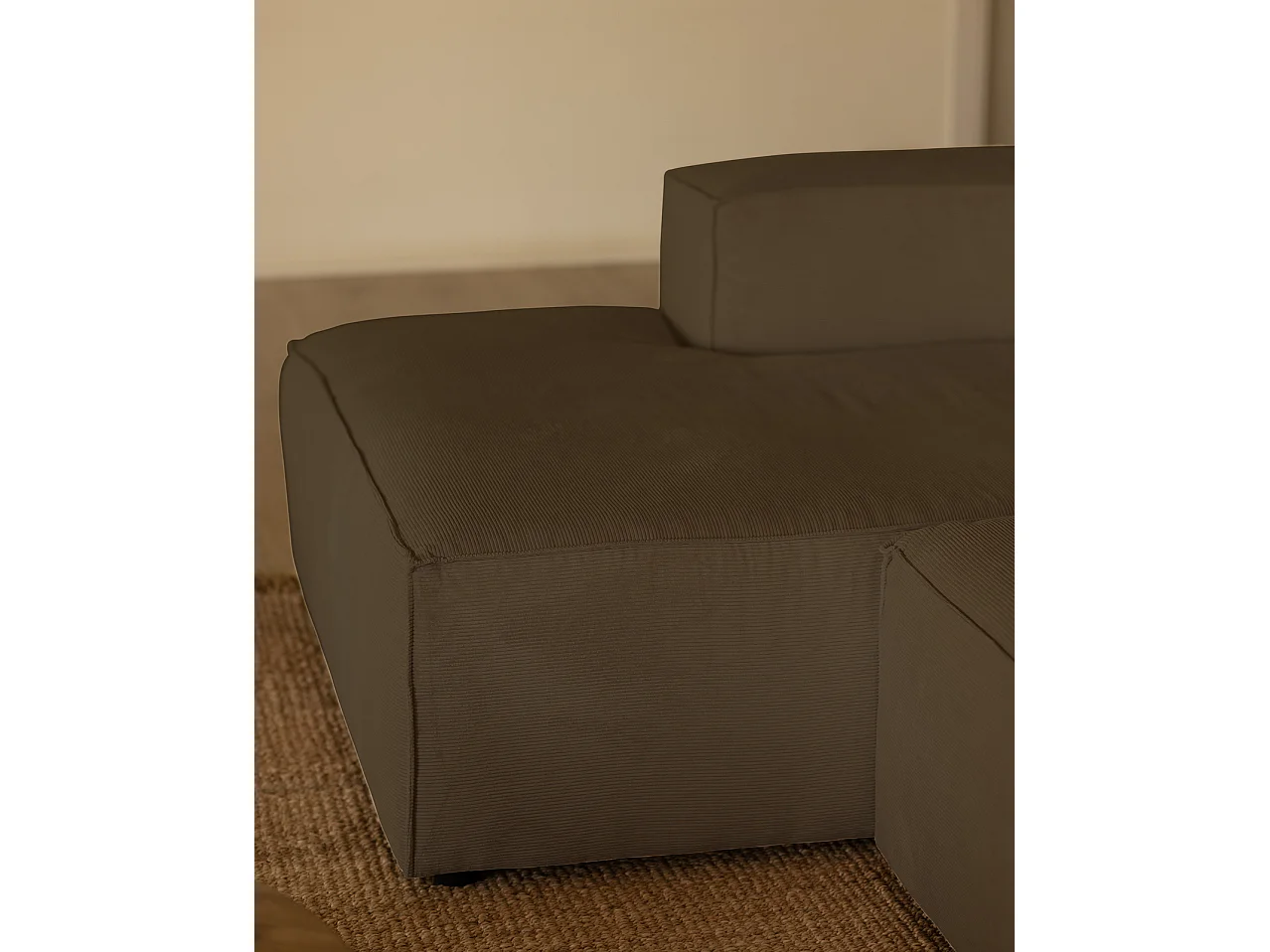 Canapé 2 places avec chaise longue d'angle gauche en marron