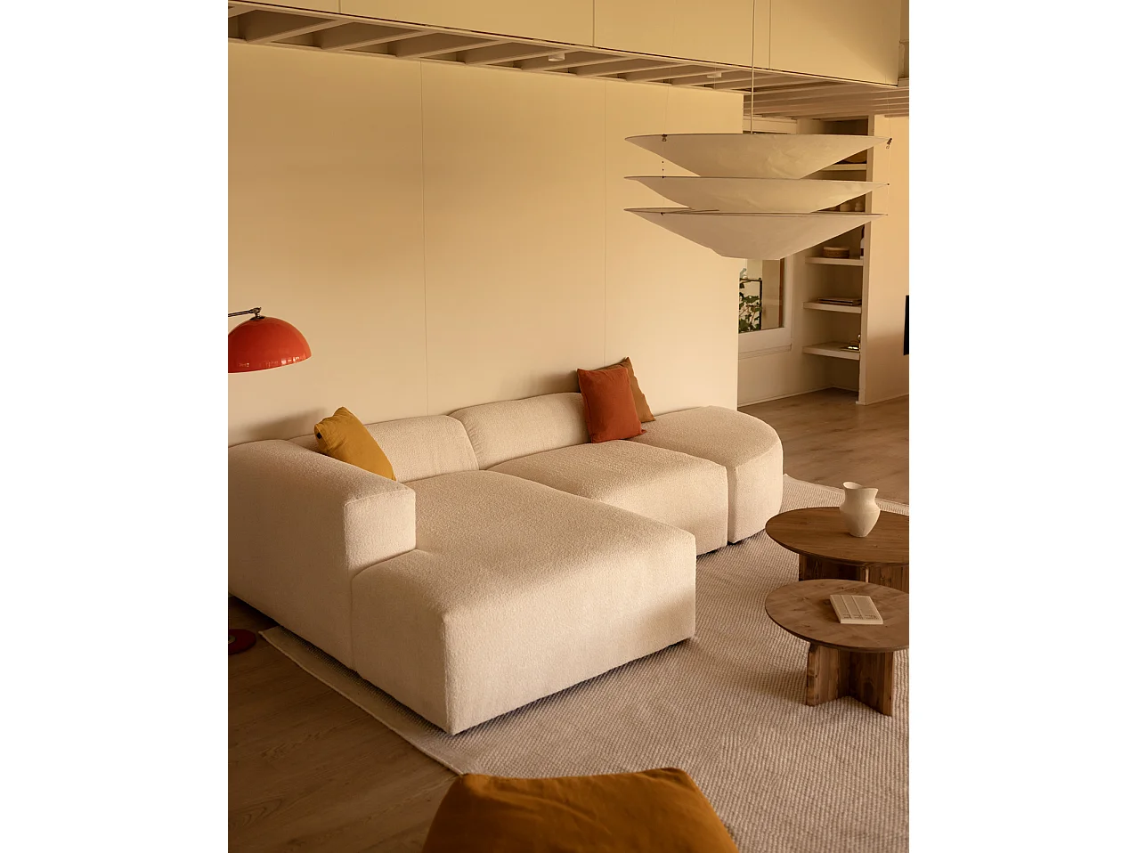 Divano curvo 3 moduli CHL sinistra in bouclé bianco 320x172cm