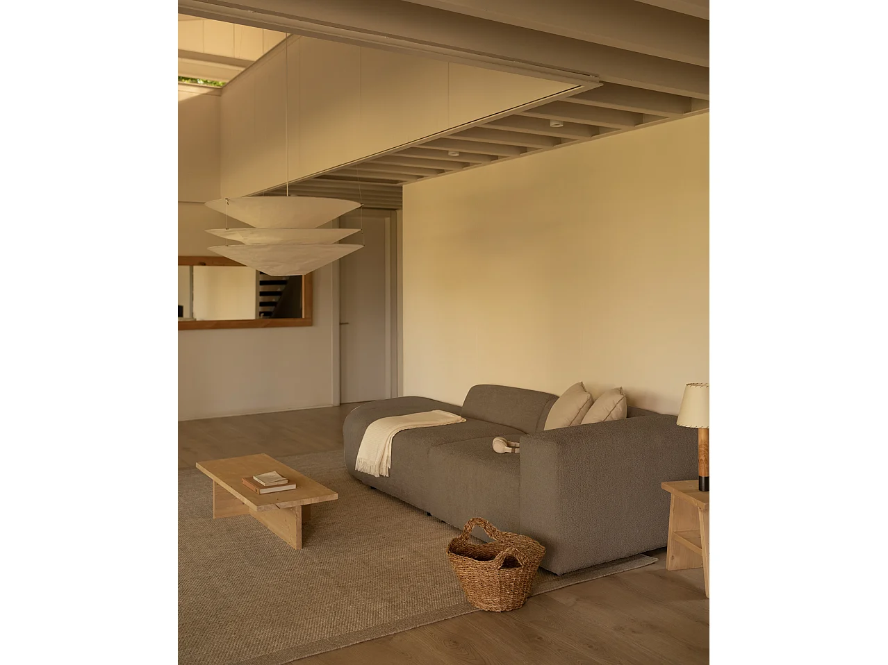 Divano a 3 moduli curva a sinistra in bouclé colore marrone 320x110cm