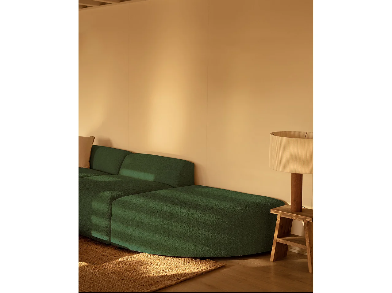 Divano a 3 moduli con curva a destra in bouclé verde 320x110cm