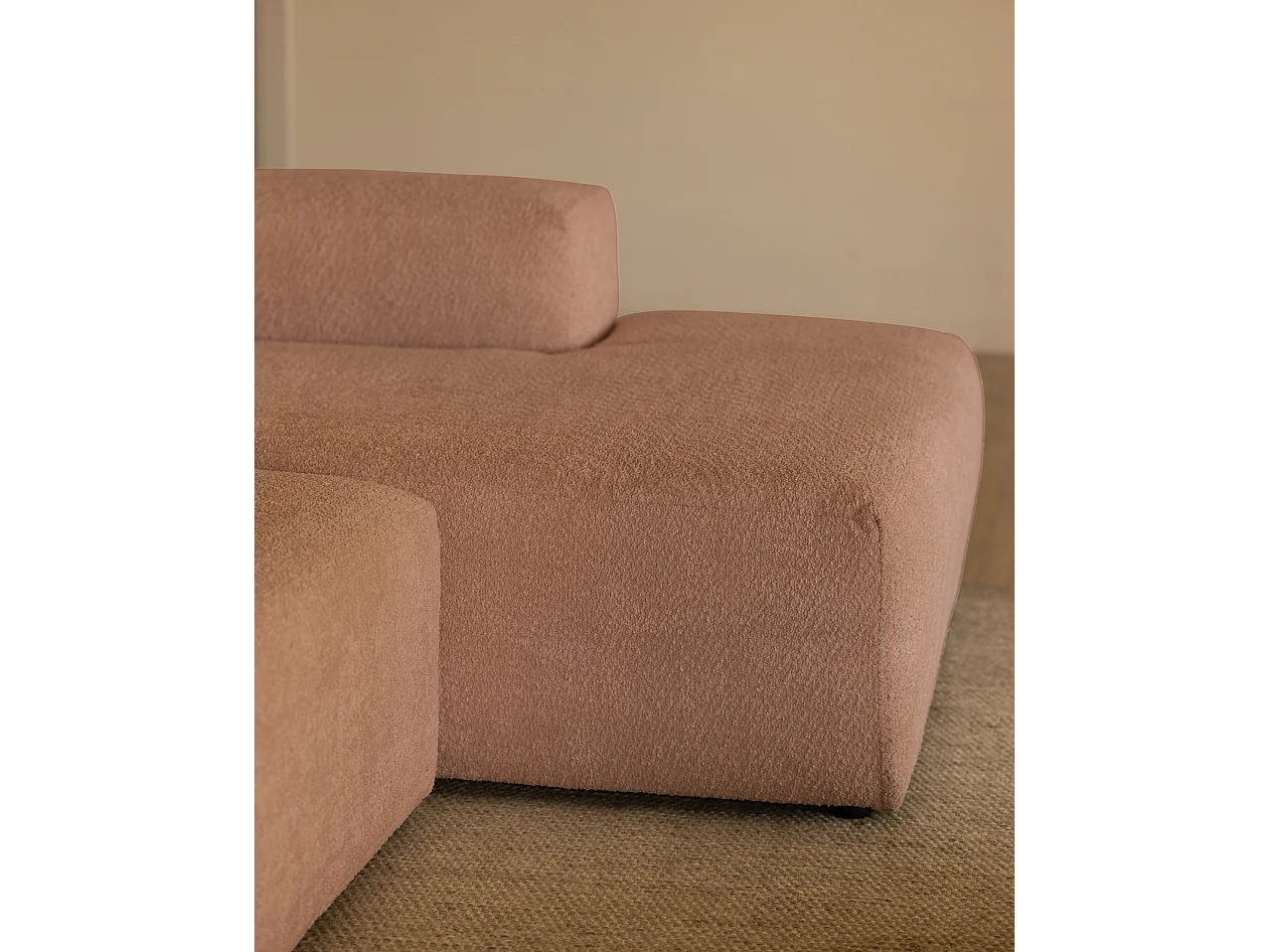 Sofá de 3 módulos curvo con chaise longue derecho bouclé rosa 320x70x172cm - BERTA - DECOWOOD