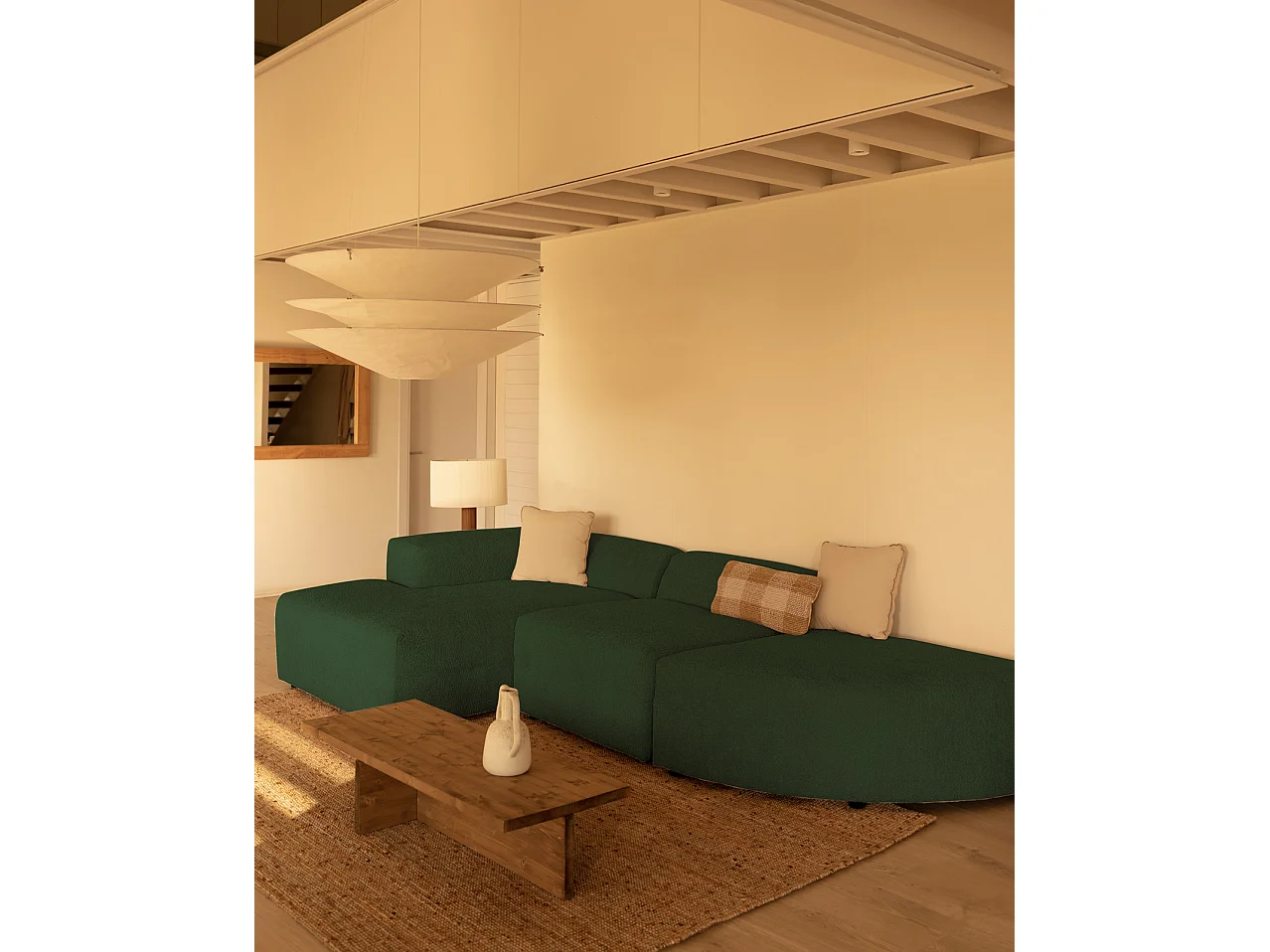 Sofá de 3 módulos curvo con chaise longue izquierdo bouclé verde 320x70x172cm - BERTA - DECOWOOD