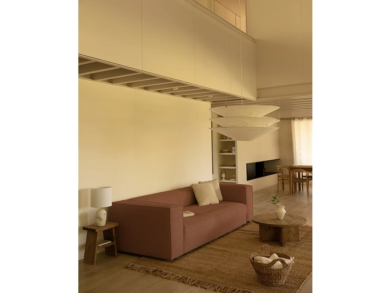 Sofá de 4 plazas de pana color coral 260x70x110cm - LOLA - DECOWOOD