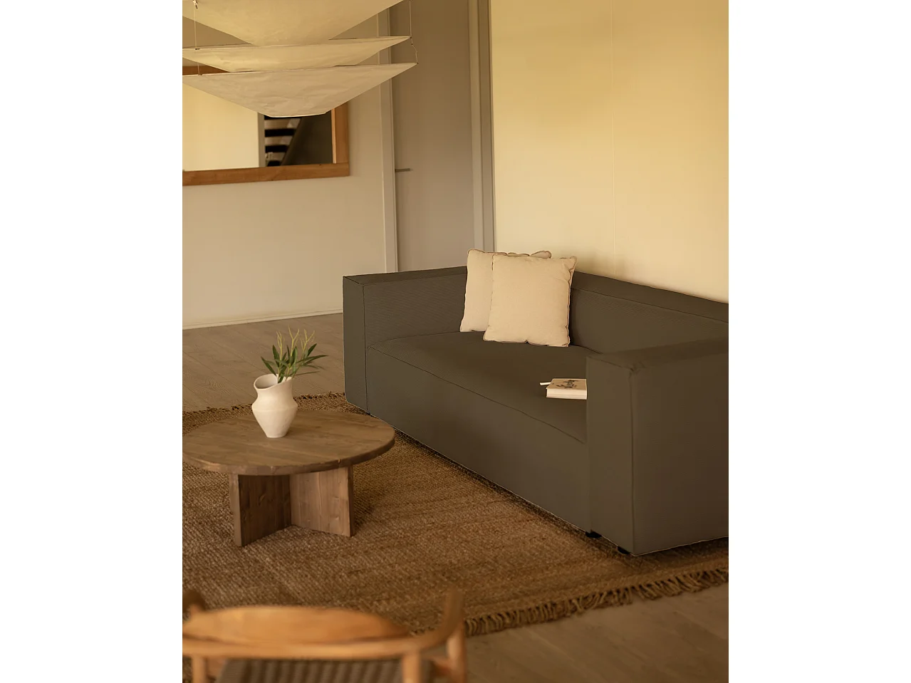 Sofá de 3/4 plazas de pana color marrón topo 210x70x110cm - LOLA - DECOWOOD