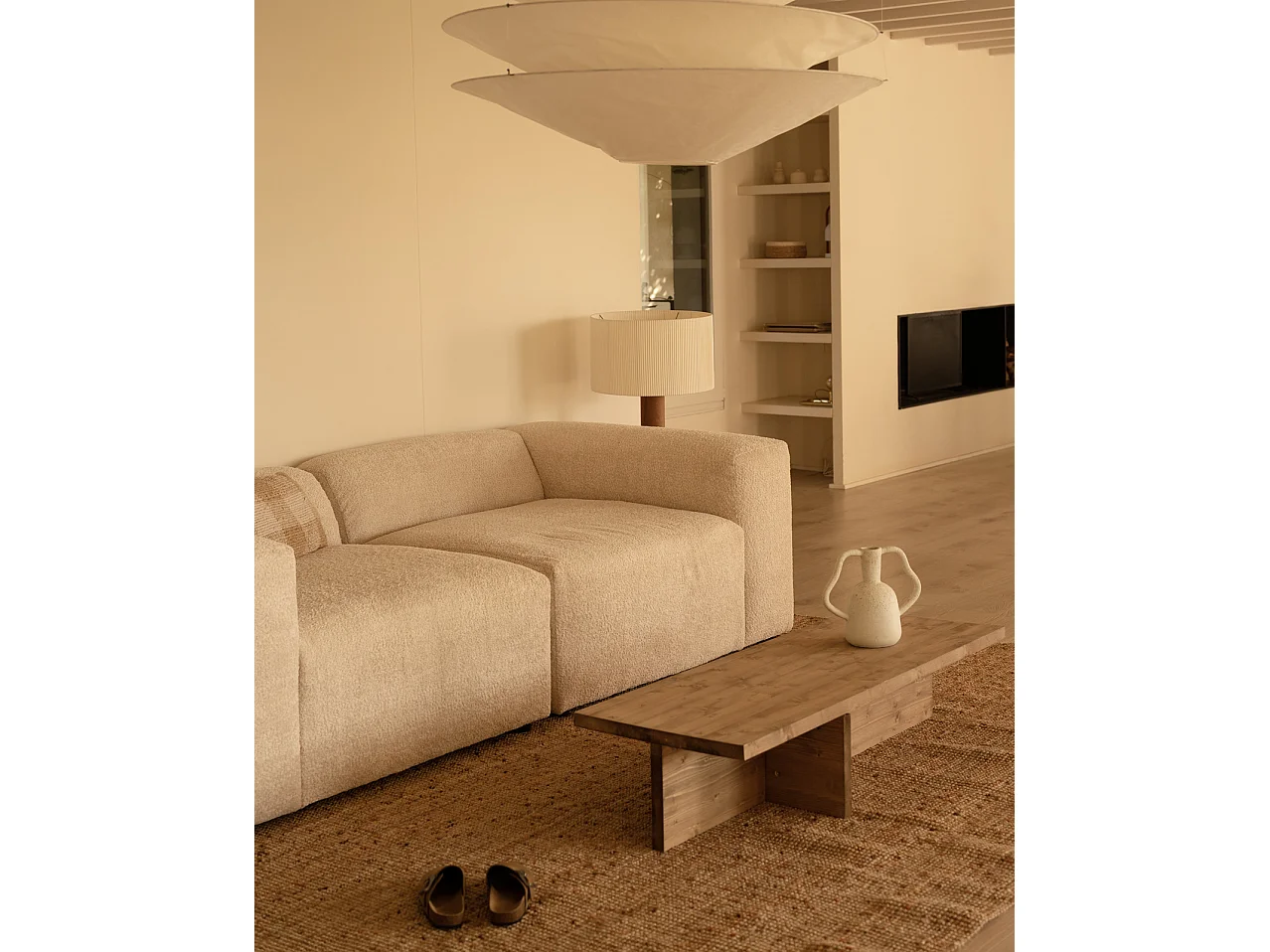 Sofá de 5/6 plazas de 3 módulos de bouclé color beige 330x70x110cm - BERTA - DECOWOOD