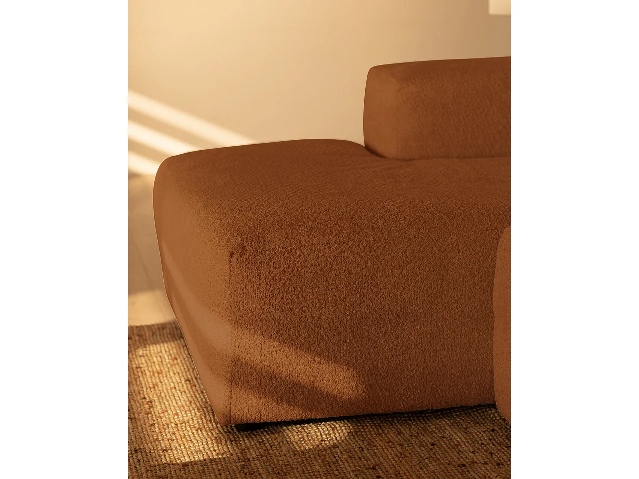 Divano curvo 3 moduli CHL sinistra in bouclé colore rame 320x172cm