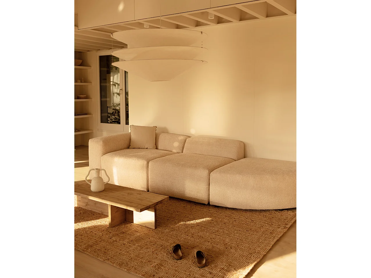 Sofá de 3 módulos con curva derecha de bouclé color beige 320x70x110cm - BERTA - DECOWOOD