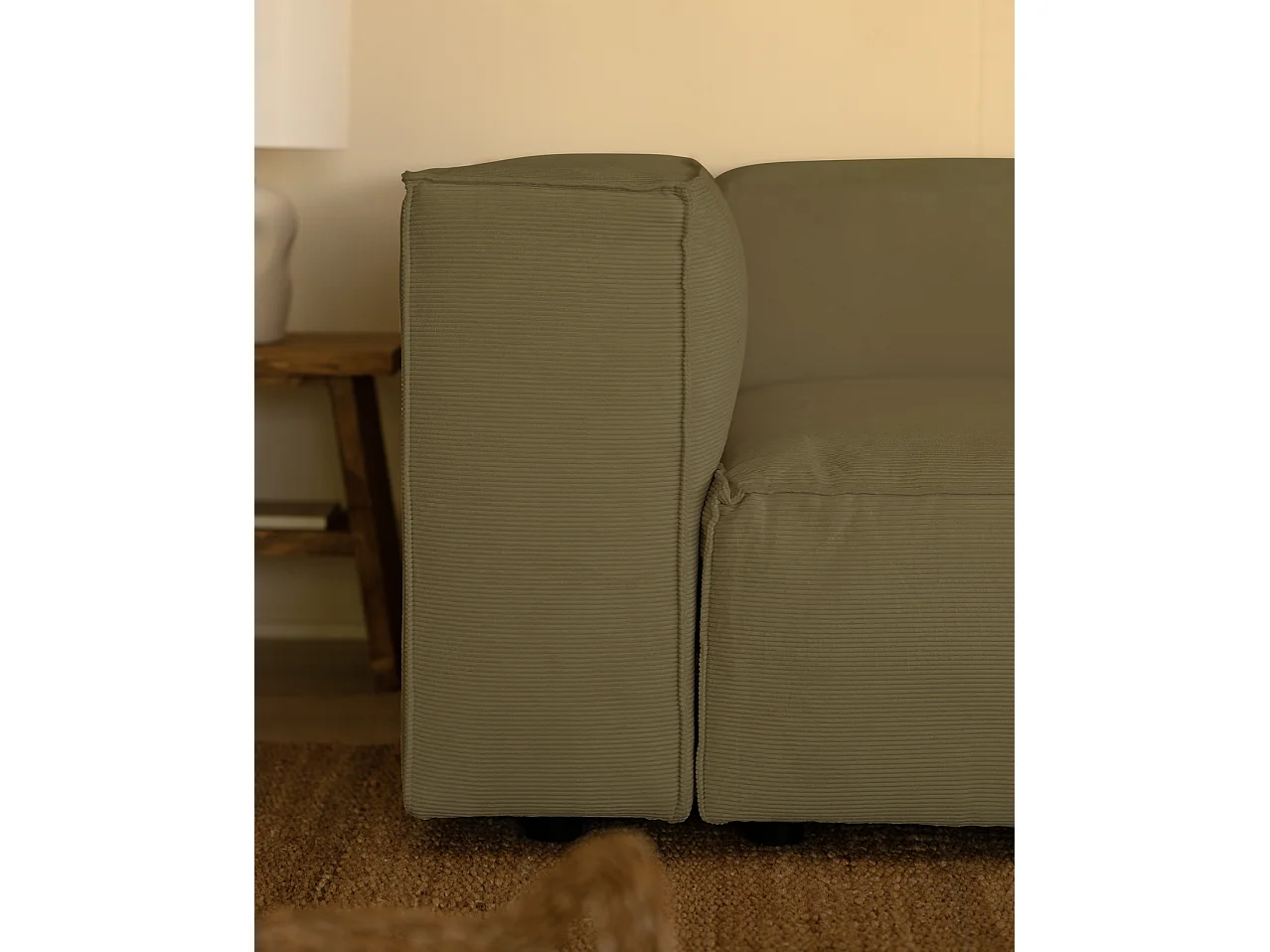 Canapé 4 places en velours côtelé couleur citron vert