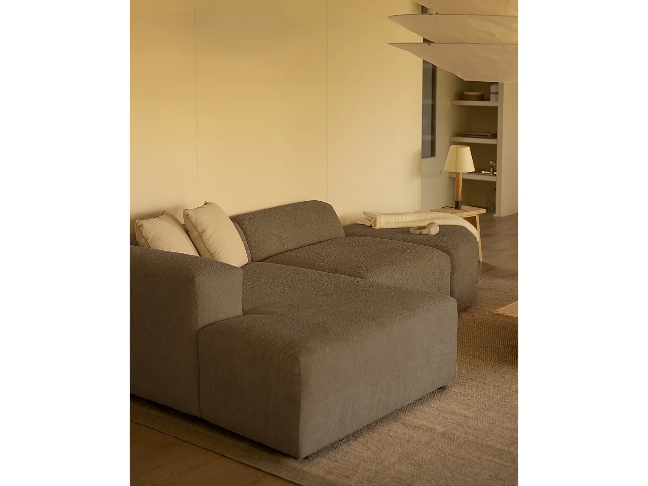 Divano curvo 3 moduli CHL sinistra in bouclé marrone 320x172cm