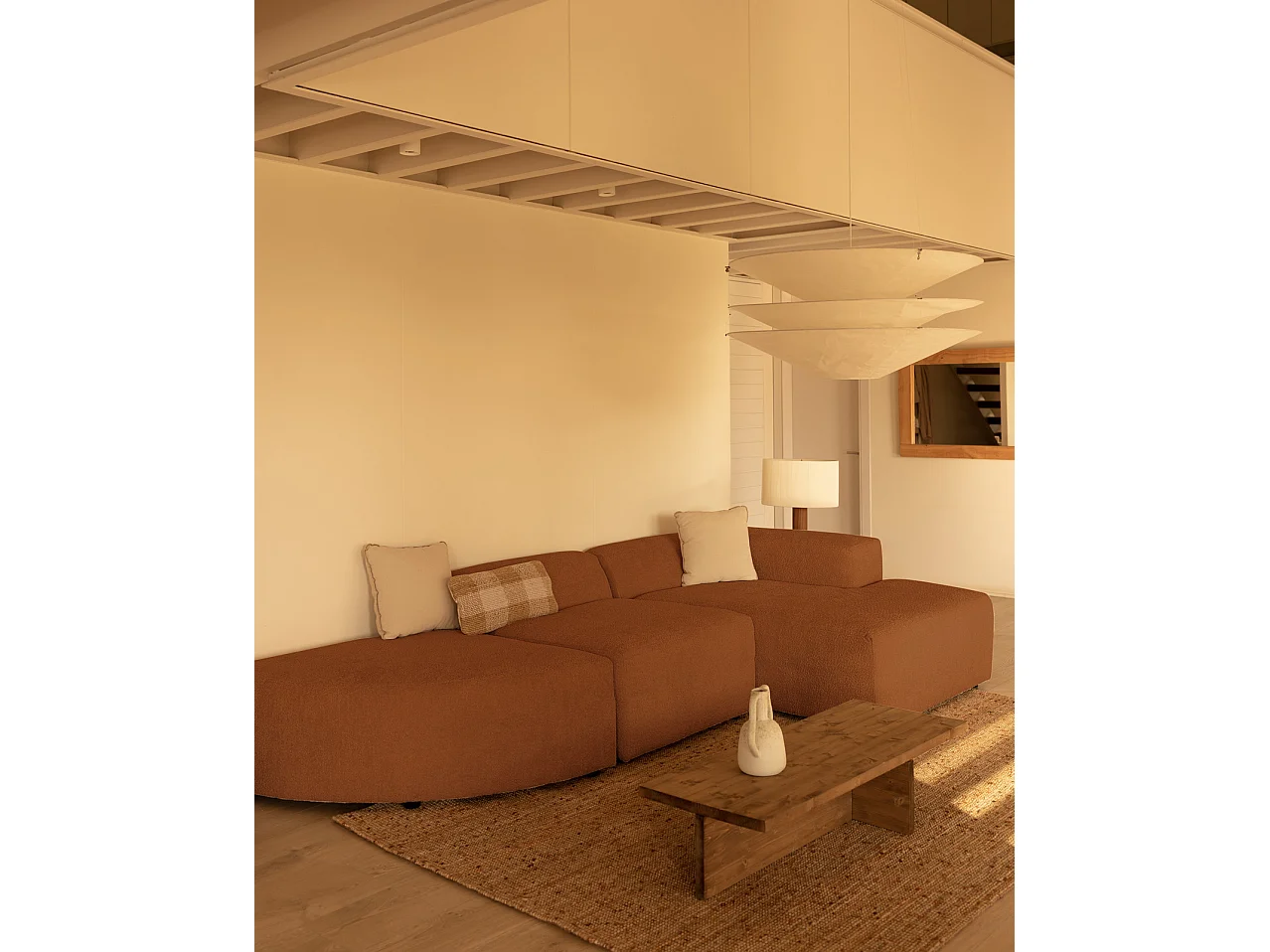 Sofá de 3 módulos curvo con chaise longue derecho bouclé cobre 320x70x172cm - BERTA - DECOWOOD