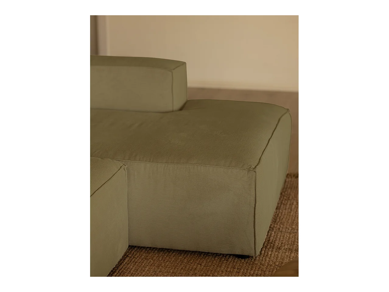 Sofá de 4/5 plazas con chaise longue derecho de pana lima 300x70x175cm - LOLA - DECOWOOD