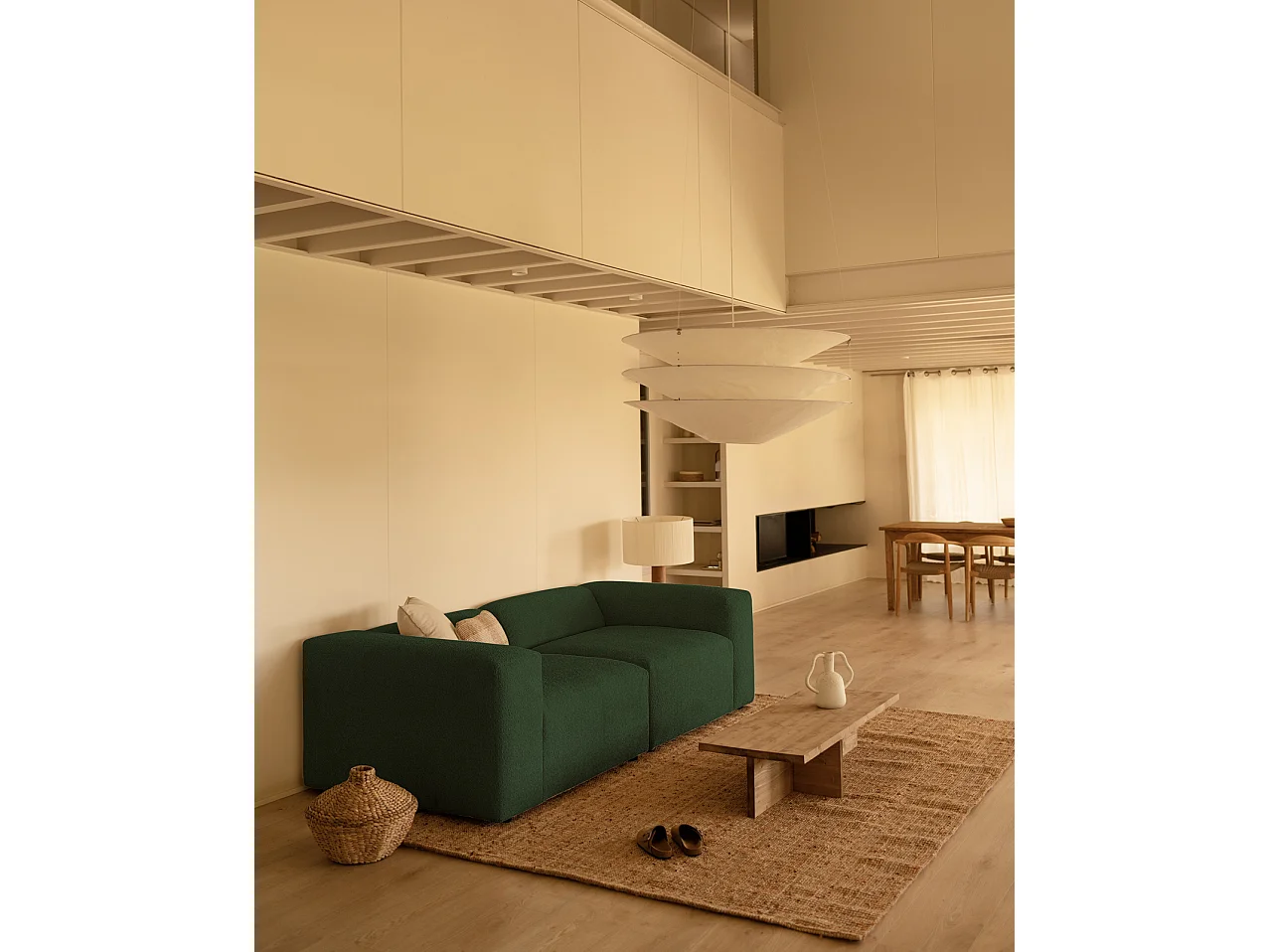 Sofá de 4 plazas de 2 módulos de bouclé color verde 240x70x110cm - BERTA - DECOWOOD