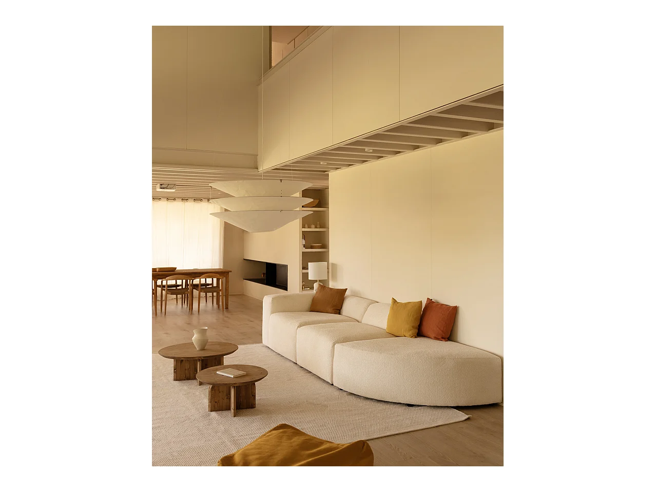 Sofá de 3 módulos con curva derecha de bouclé color blanco 320x70x110cm - BERTA - DECOWOOD