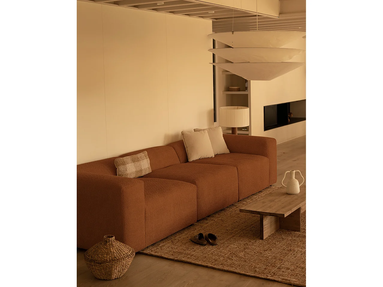 Sofá de 5/6 plazas de 3 módulos de bouclé color cobre 330x70x110cm - BERTA - DECOWOOD