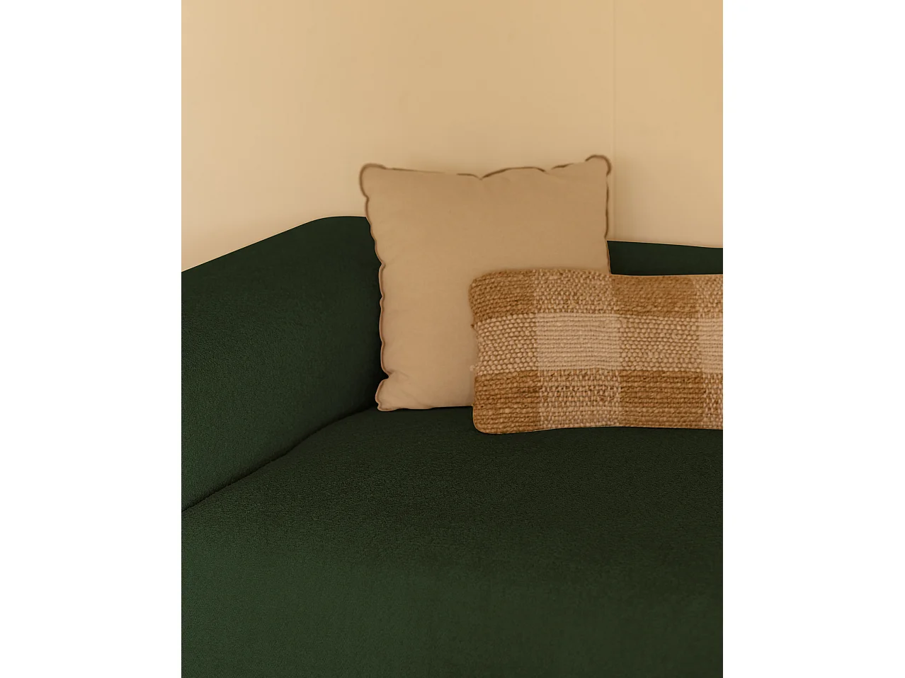 Sofá de 3 módulos con chaise longue izquierdo de bouclé verde 330x70x172cm - BERTA - DECOWOOD