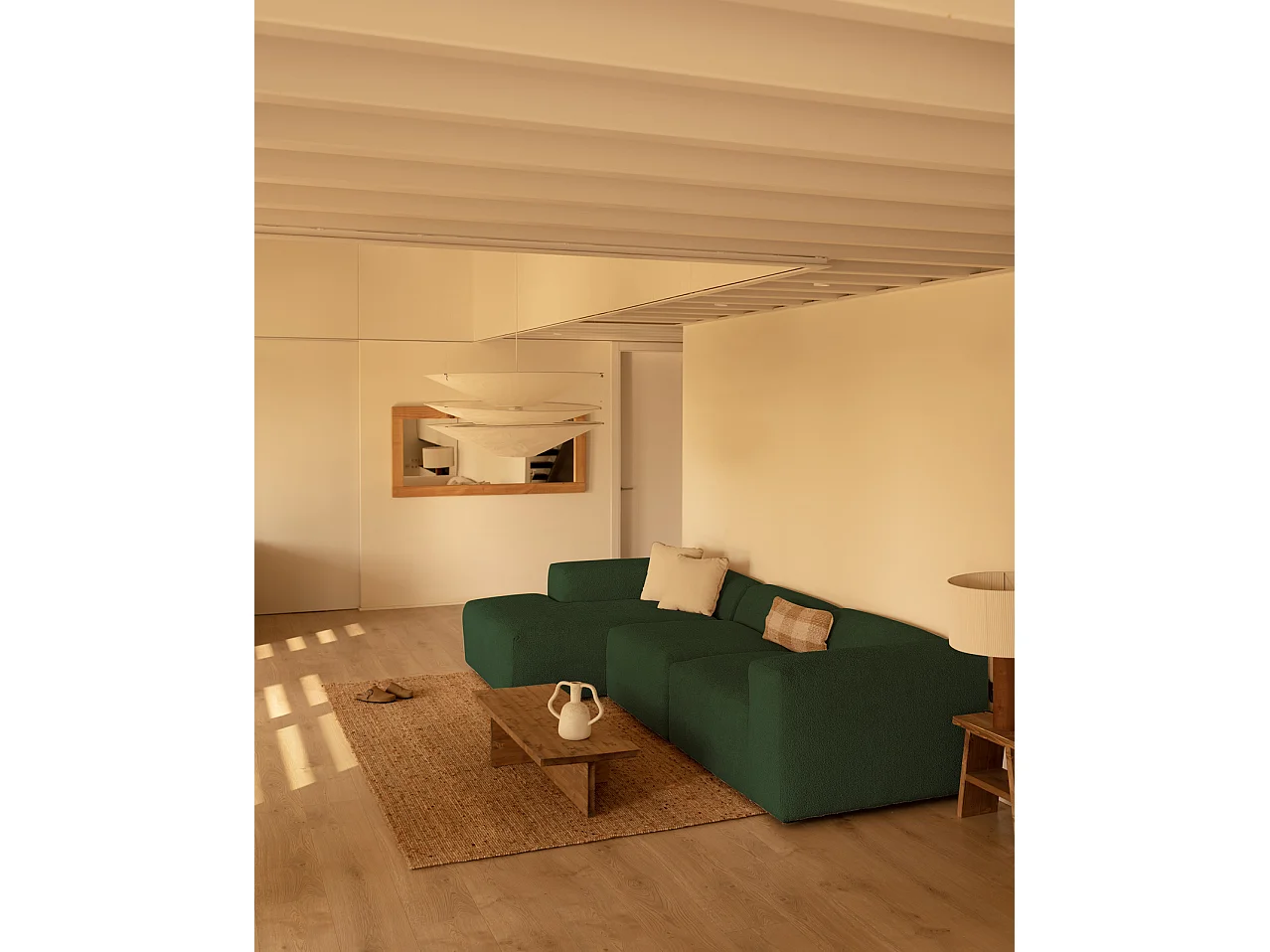 Divano a 3 moduli con CHL sinistra in bouclé verde 330x172cm