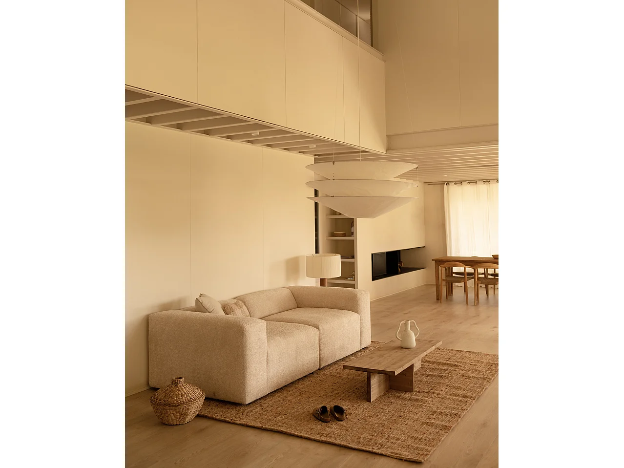 Sofá de 4 plazas de 2 módulos de bouclé color beige 240x70x110cm - BERTA - DECOWOOD