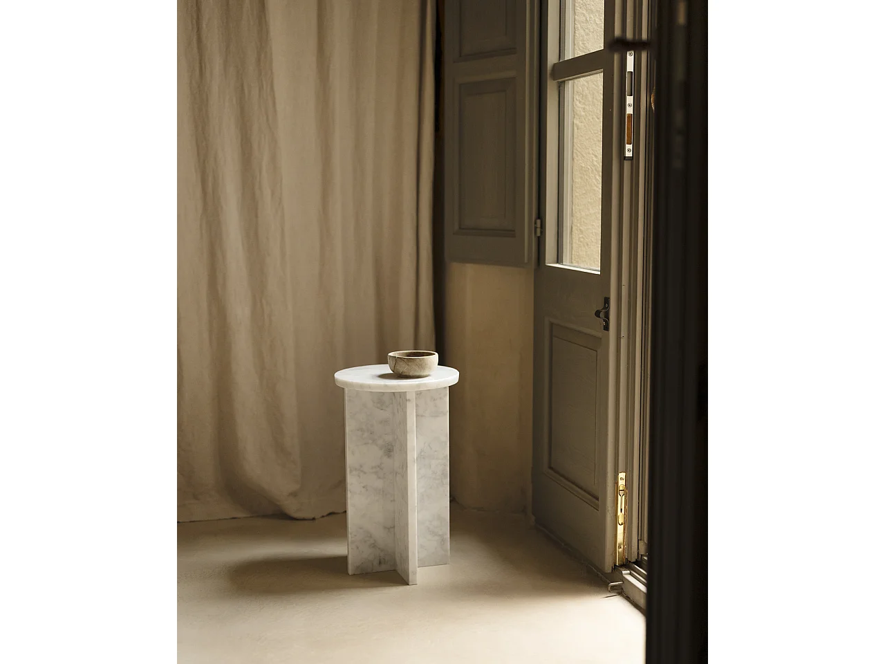 Mesa auxiliar redonda de mármol DECOWOOD de Ø28x45cm - TOSCANA - DECOWOOD