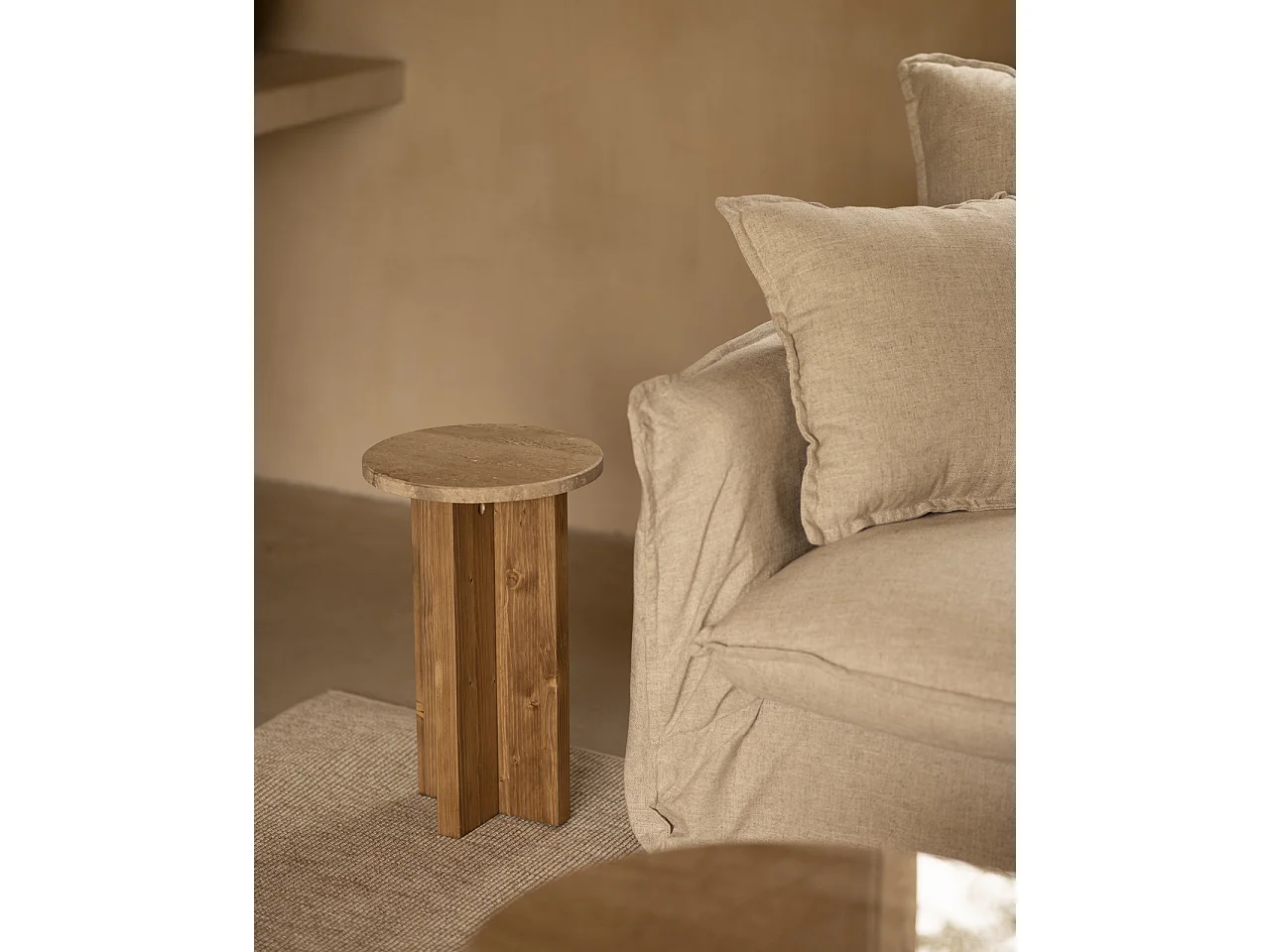 Mesa auxiliar de mármol daino reale y patas de madera maciza DECOWOOD de Ø28x45cm - TOSCANA - DECOWOOD