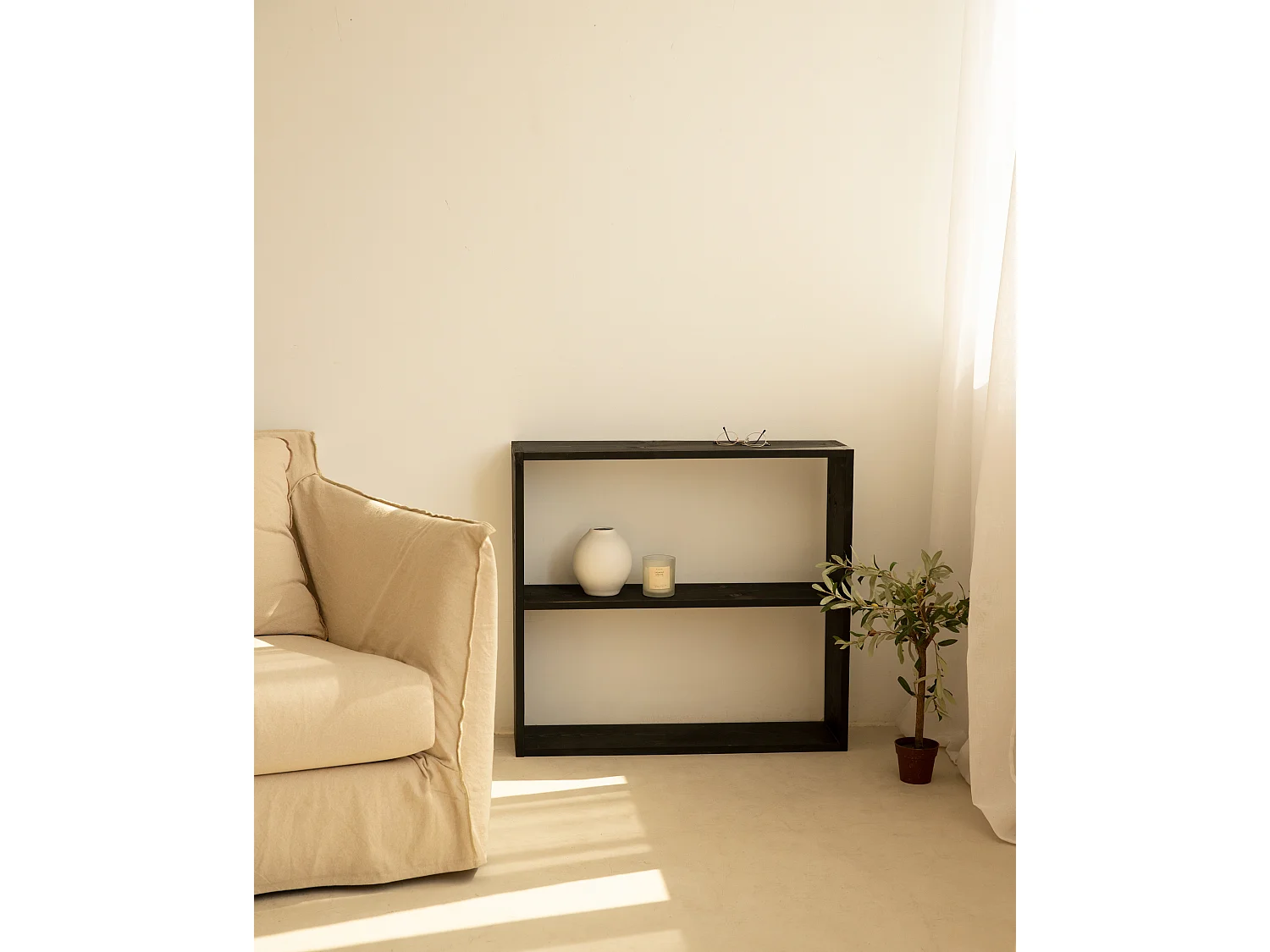 Estantería de madera mazica con 1 estante negro - SAURA - DECOWOOD