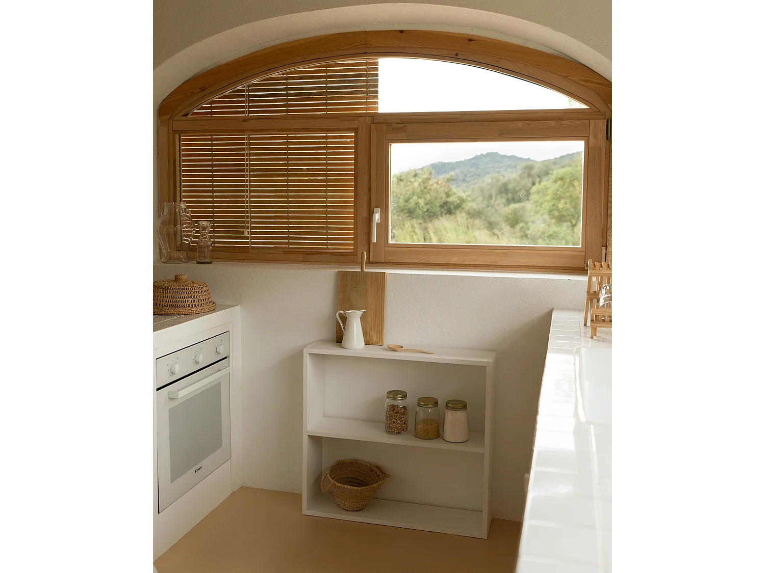 Estantería de madera maciza con 1 estantes blanco - SAURA - DECOWOOD