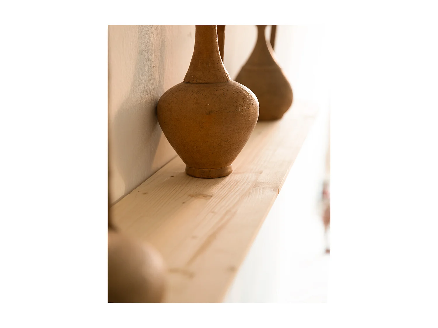 Pack 3 estanterías redondeadas de madera maciza flotantes tono natural 140x3,2x19,65cm - BLOOM - DECOWOOD