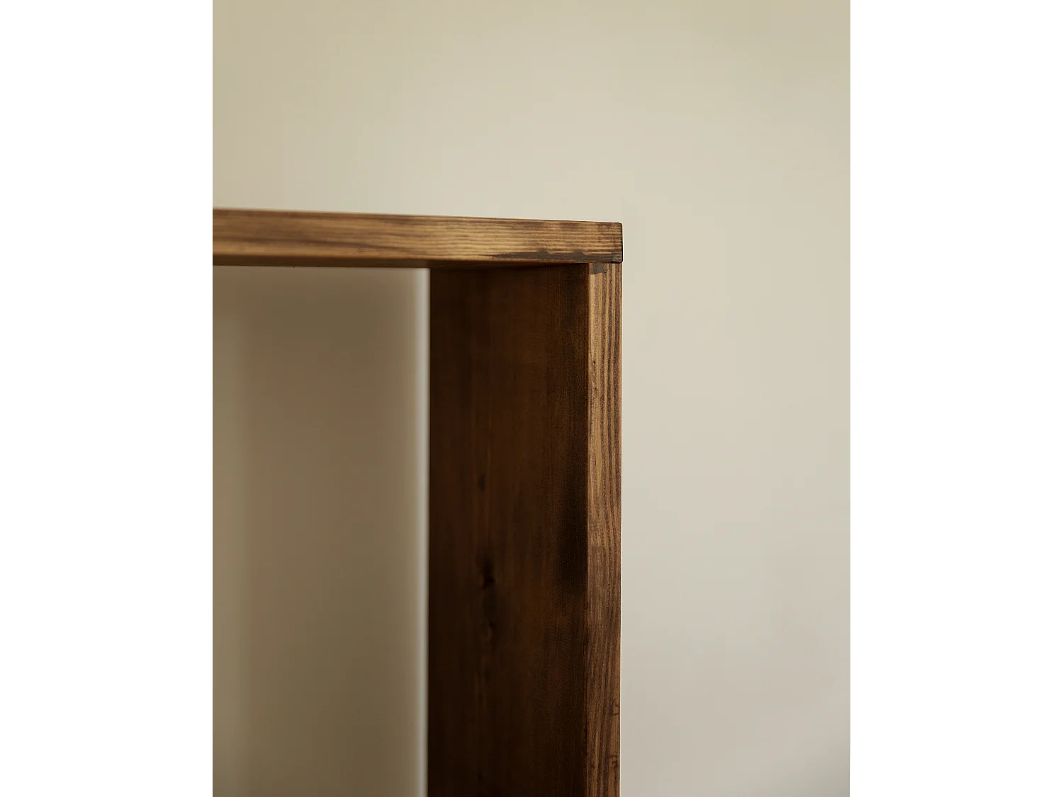 Étagère en bois de pin avec 3 étagères marron 80,2x144,1cm - SAURA - DECOWOOD