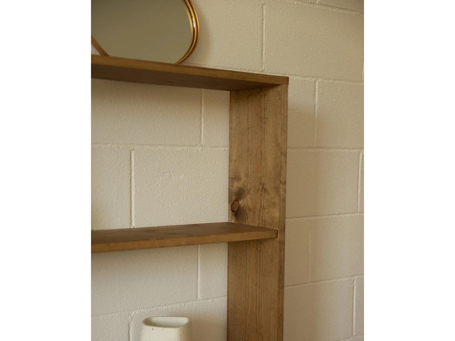 Scaffale in legno massello in tono rovere scuro con 3 ripiani - SAURA - DECOWOOD