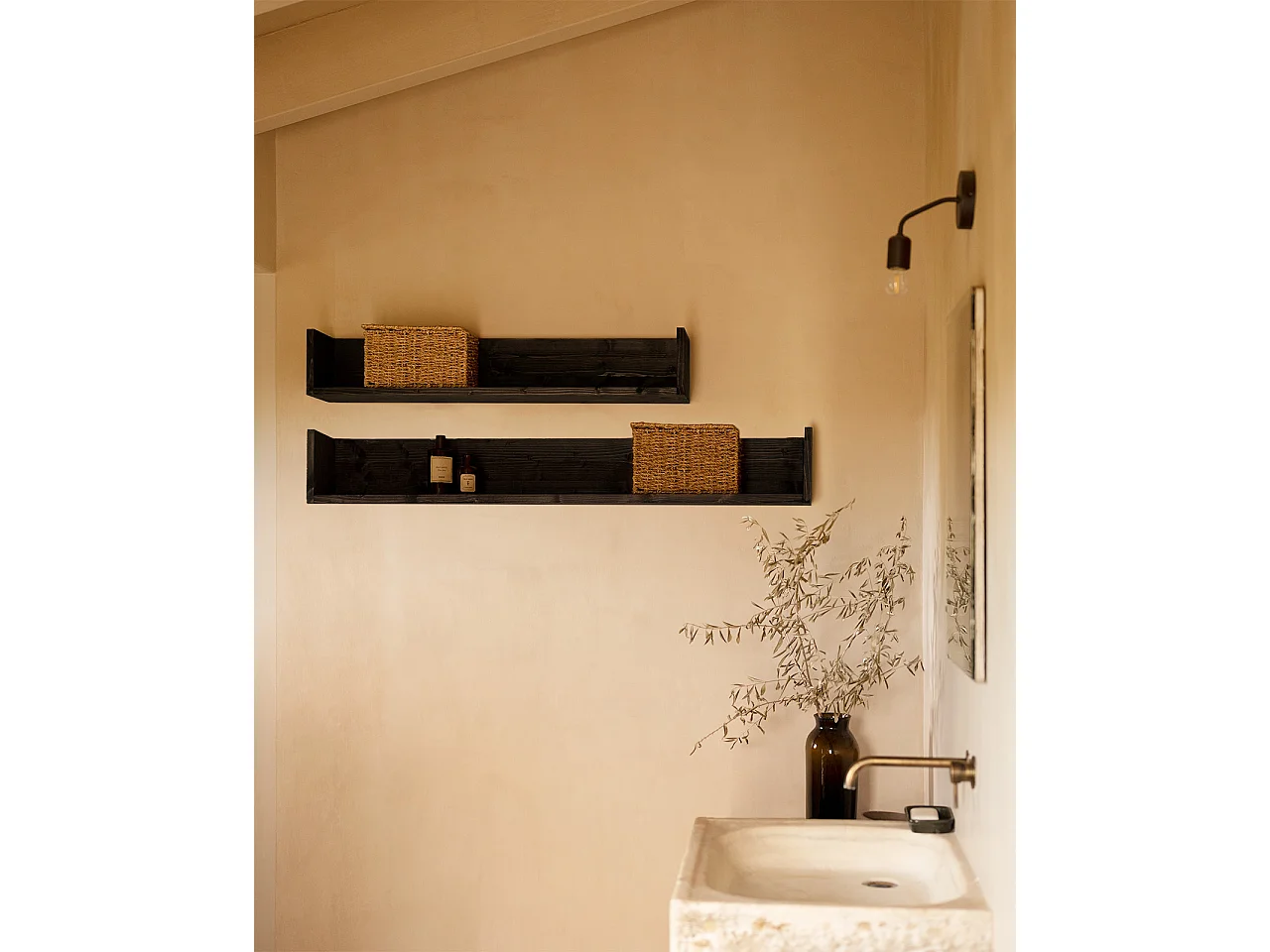 Étagère en bois massif ton noir de 120x16cm - ONA - DECOWOOD