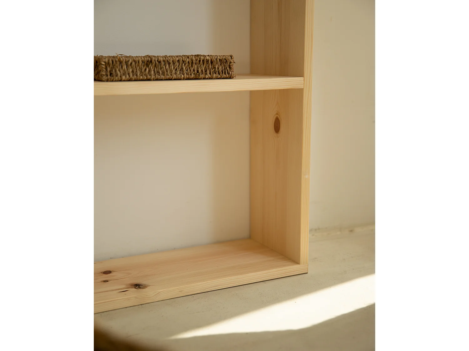 Estantería de madera maciza con 2 estantes natural - SAURA - DECOWOOD