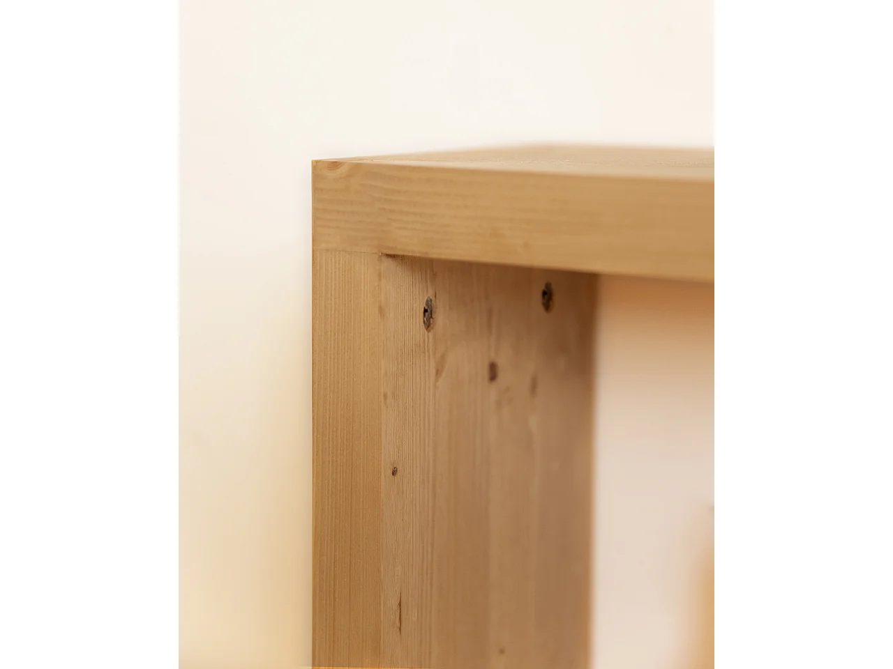 Meuble TV en bois de sapin marron 160x30cm - DENVER - DECOWOOD