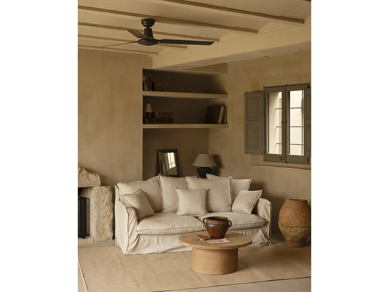 Tavolino rotondo in legno marrone e microcemento terracotta 80x33cm