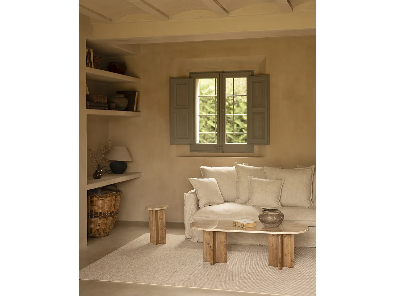 Table basse en marbre daino reale avec pieds en bois massif de 120x50cm - TOSCANA - DECOWOOD