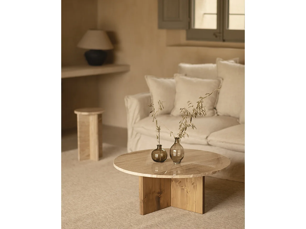 Mesa de centro redonda de mármol daino reale y patas de madera maciza DECOWOOD de Ø80x33,2cm - TOSCANA - DECOWOOD